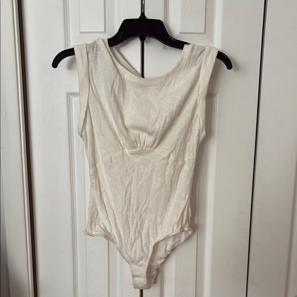 NWT Women’s OffWhite Sleeveless Bodysuit